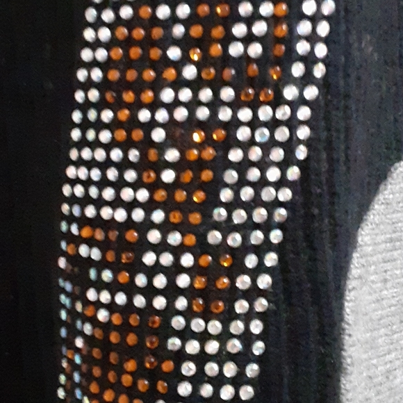 Sweater - Picture 3 of 6